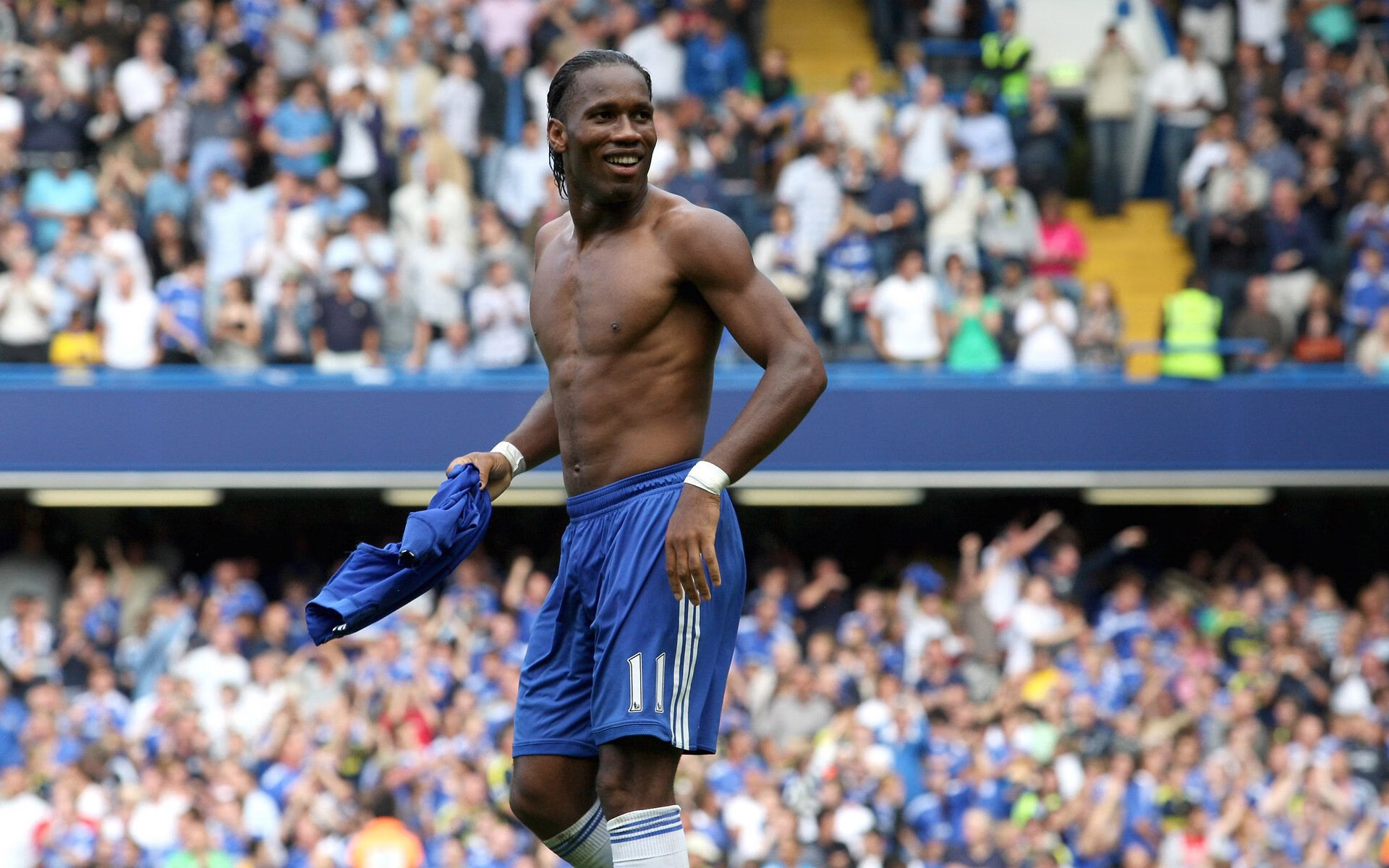 _未来智慧体育馆：科技赋能全民健身_，未来体育馆概念设计